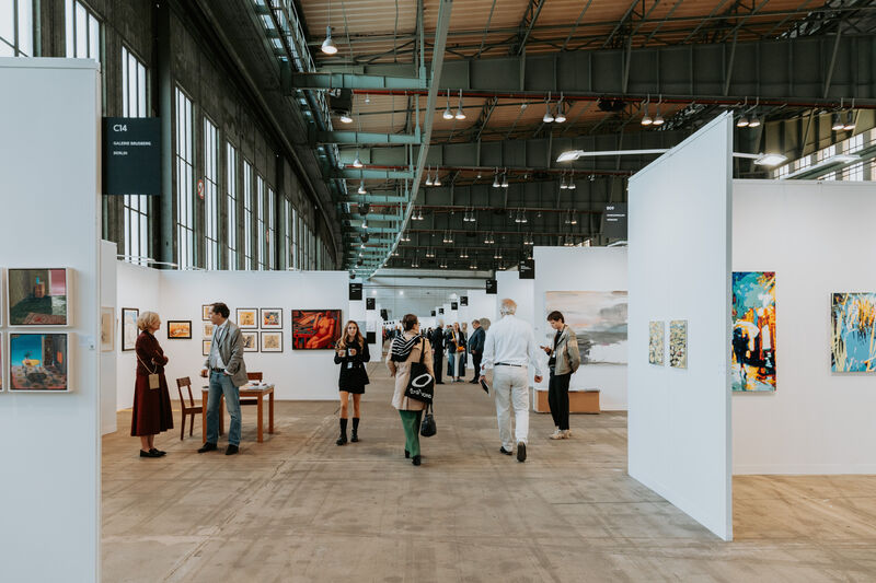 About 7000 visitors counted the POSITIONS Berlin Art Fair on the opening day.