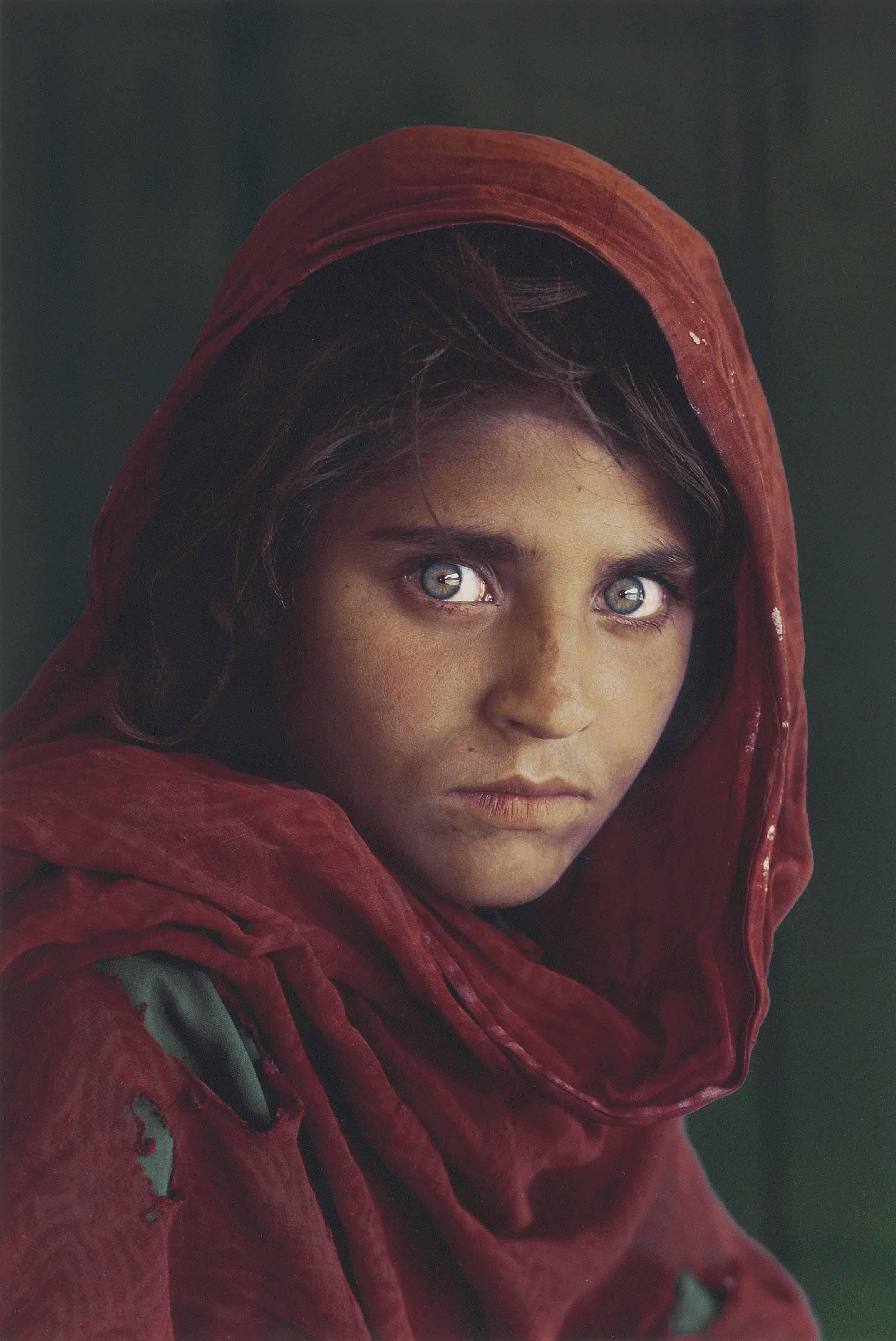 Sharbat Gula, Afghan Girl, Pakistan, 1984 By Steve McCurry | Art.Salon